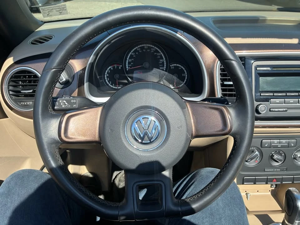 2013 Volkswagen A5 Beetle - Image 14 of 15