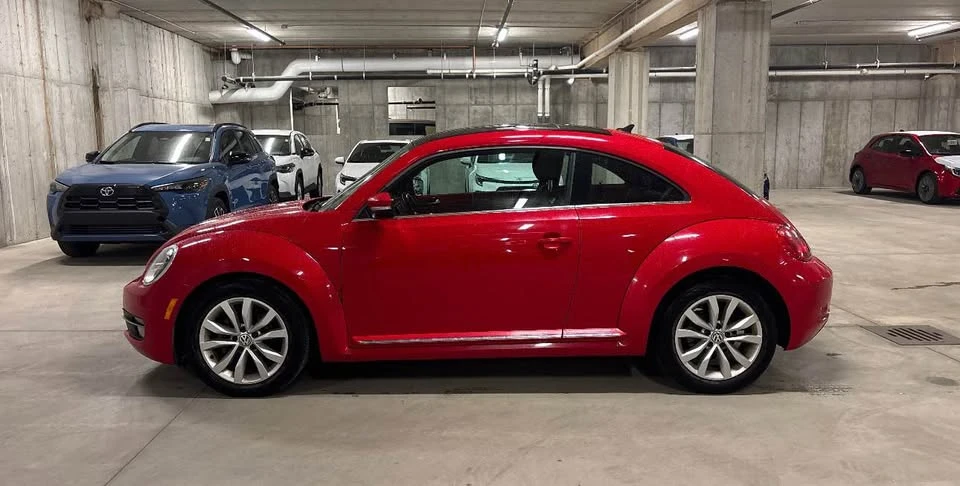 2013 Volkswagen A5 Beetle - Image 3 of 10