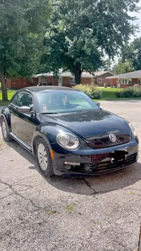 2013 Volkswagen Beetle 1.8T Classic Hatchback 2D