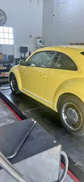 2013 Volkswagen Beetle 1.8T Classic Hatchback 2D