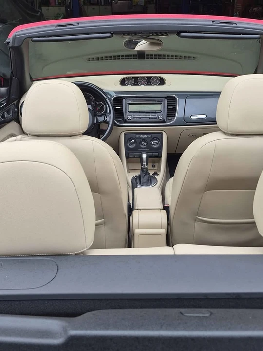 2013 Volkswagen A5 Beetle - Image 6 of 14
