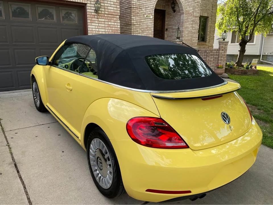 2013 Volkswagen A5 Beetle - Image 3 of 4