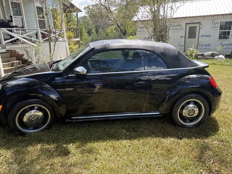 2013 Volkswagen A5 Beetle - Image 3 of 12