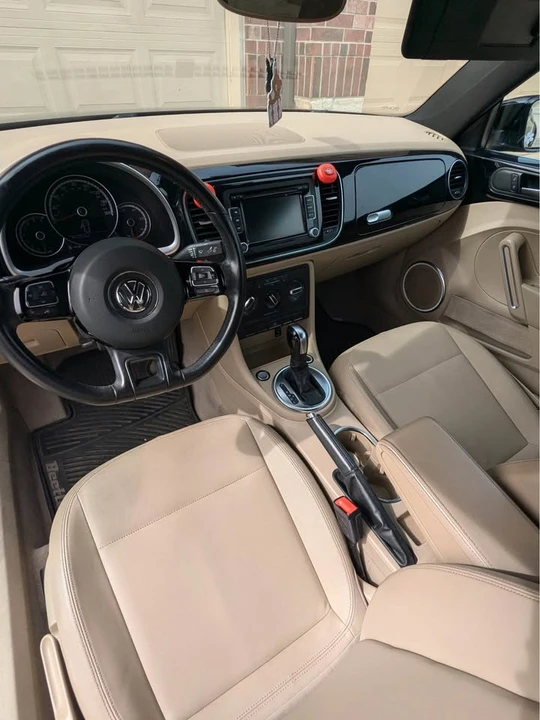 2013 Volkswagen A5 Beetle - Image 10 of 12