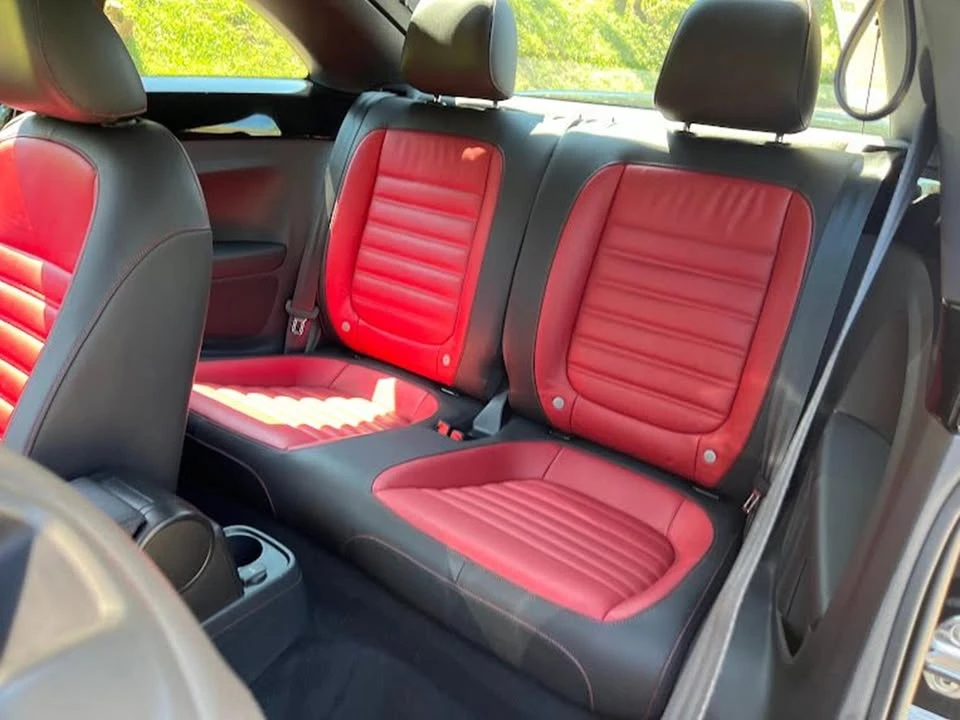 2013 Volkswagen A5 Beetle - Image 6 of 20