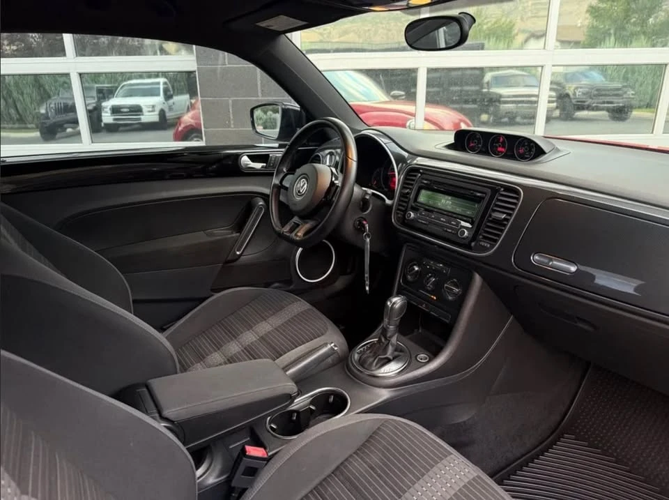 2013 Volkswagen A5 Beetle - Image 13 of 15