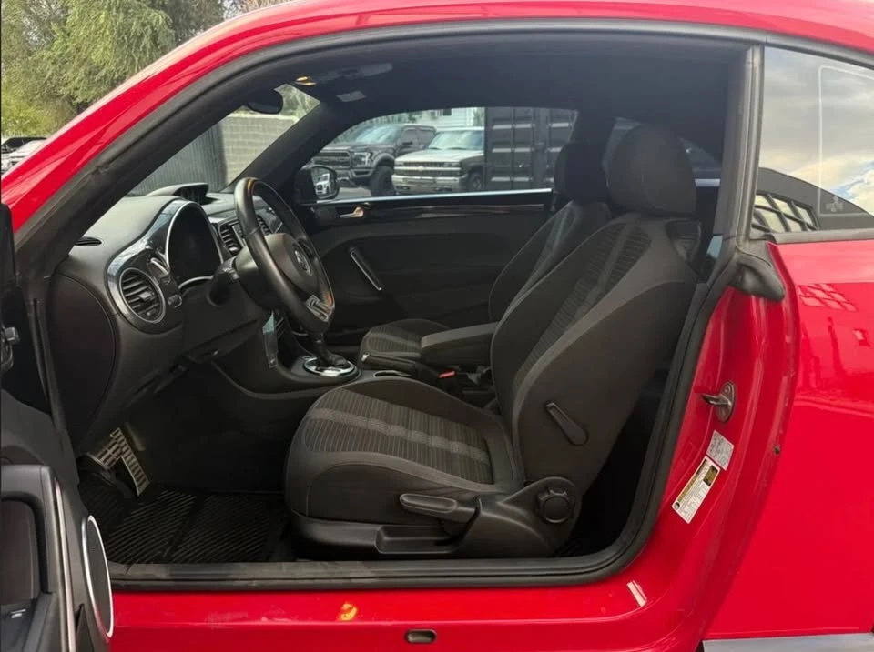 2013 Volkswagen A5 Beetle - Image 10 of 15