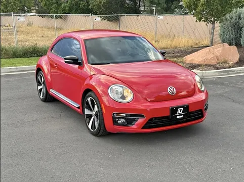 2013 Volkswagen Beetle 2.0 TSi R-Line