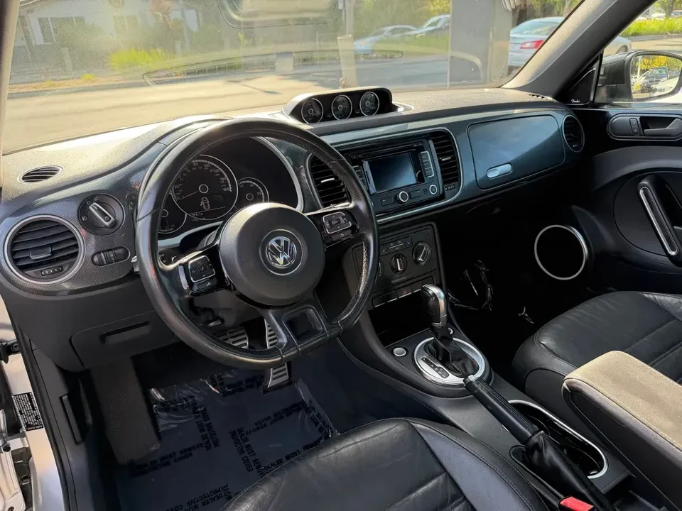 2013 Volkswagen A5 Beetle - Image 9 of 15
