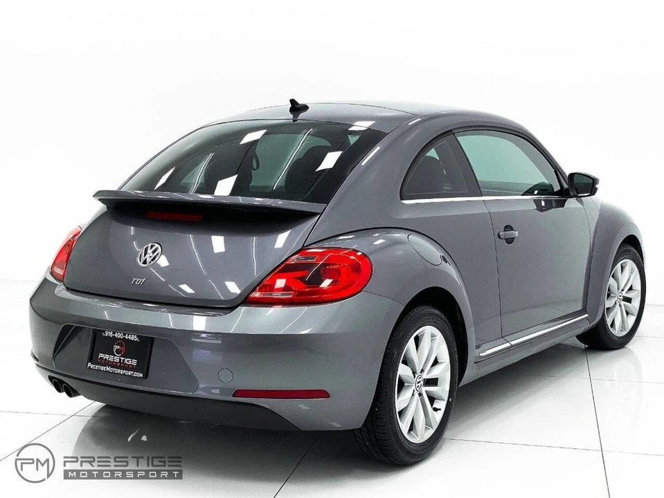 2013 Volkswagen A5 Beetle - Image 11 of 21