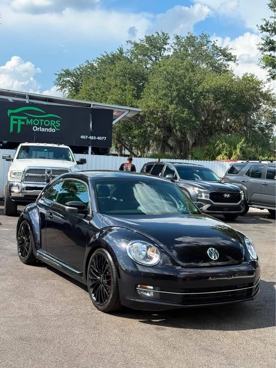 2013 Volkswagen A5 Beetle - Image 2 of 8
