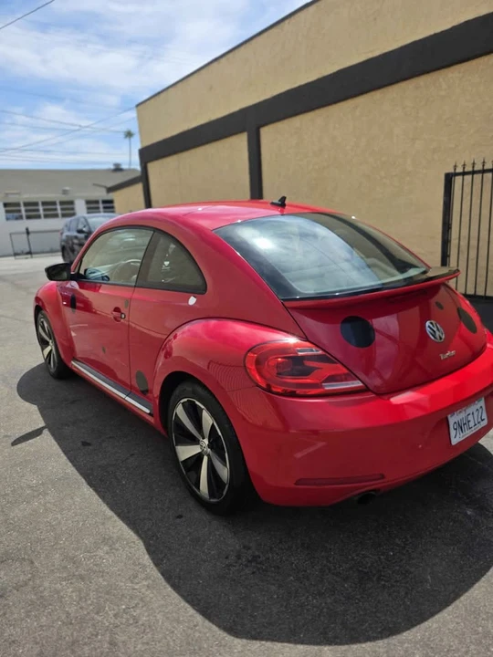 2013 Volkswagen A5 Beetle - Image 6 of 11