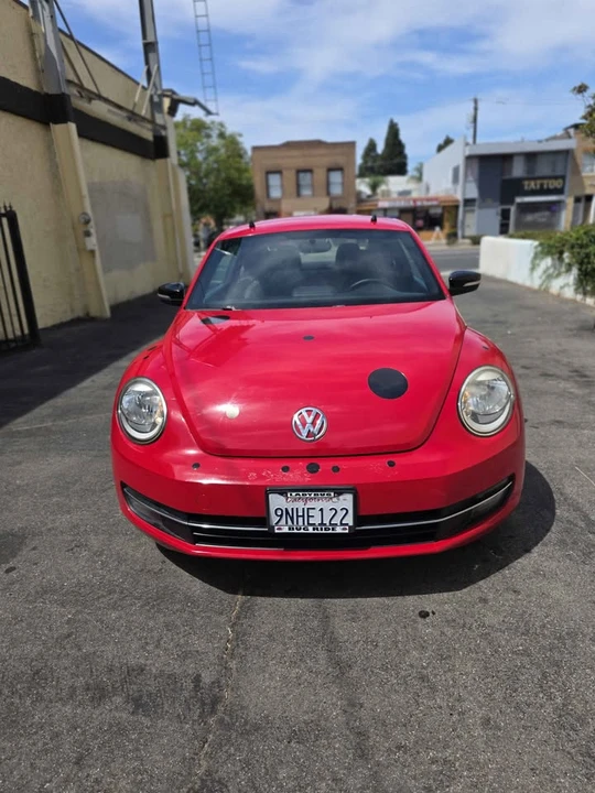 2013 Volkswagen A5 Beetle - Image 2 of 11