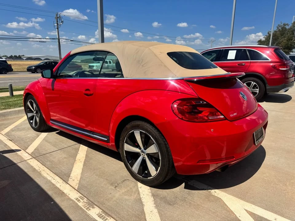 2013 Volkswagen A5 Beetle - Image 2 of 15