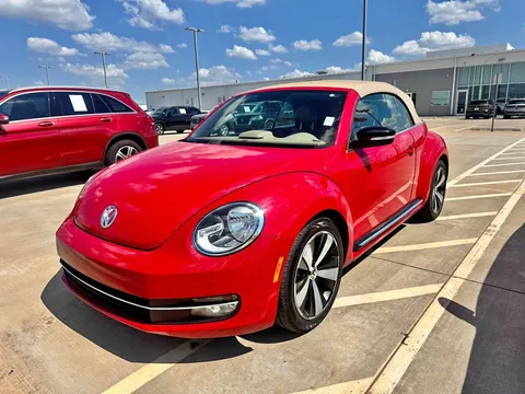 2013 Volkswagen Beetle 2.0T S Convertible 2D