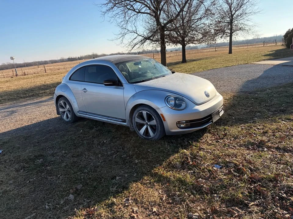 2013 Volkswagen A5 Beetle - Image 18 of 19
