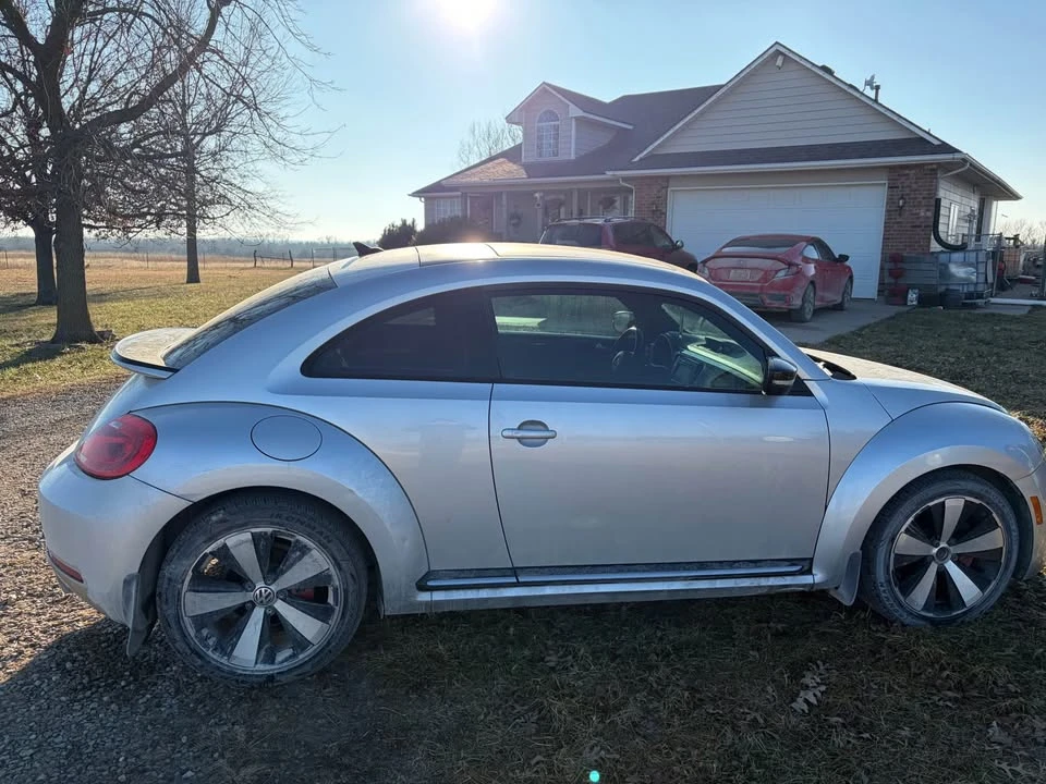 2013 Volkswagen A5 Beetle - Image 13 of 19