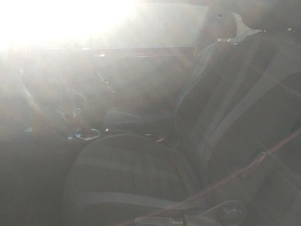 2013 Volkswagen A5 Beetle - Image 11 of 16