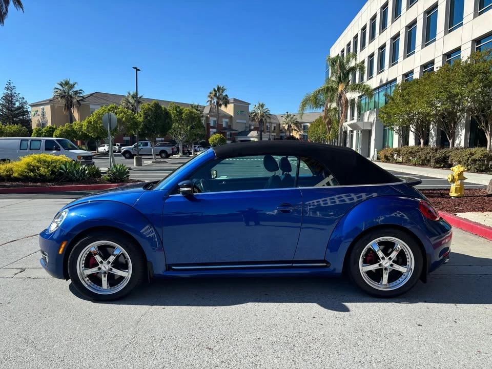 2013 Volkswagen A5 Beetle - Image 4 of 20