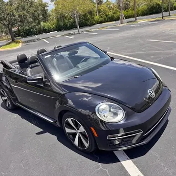 2013 Volkswagen Beetle 2.0T Turbo Convertible