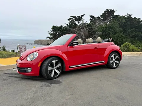 2013 Volkswagen Beetle 2.0T Turbo Convertible 2D