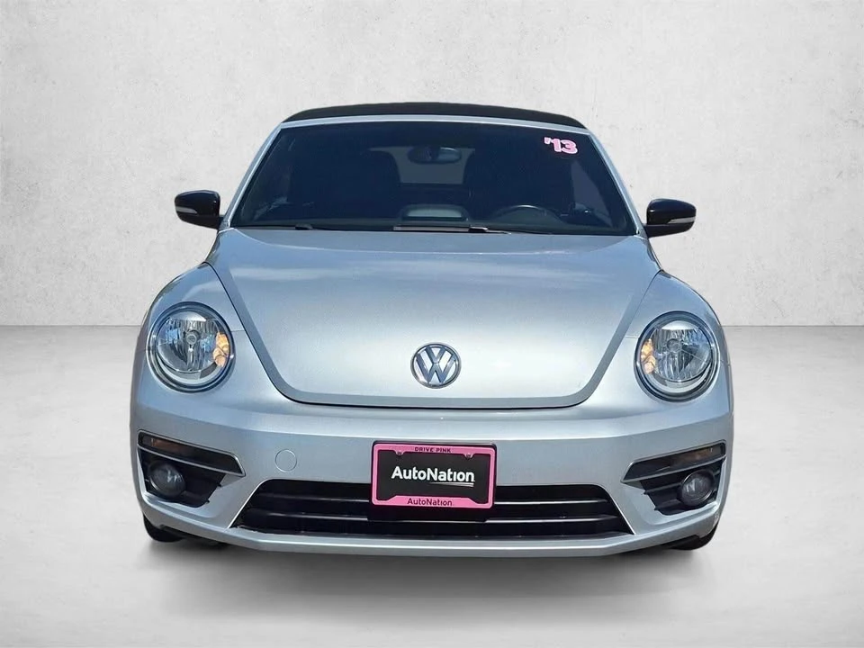 2013 Volkswagen A5 Beetle - Image 2 of 16