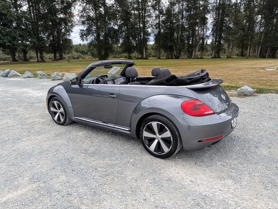 2013 Volkswagen A5 Beetle - Image 2 of 13