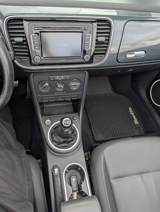 2013 Volkswagen A5 Beetle - Image 10 of 13