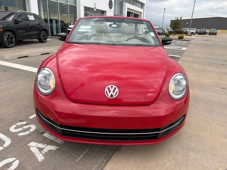2013 Volkswagen A5 Beetle - Image 2 of 9