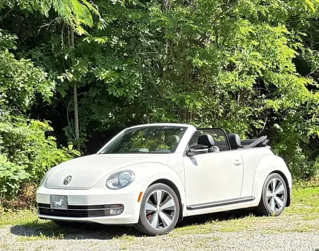 2013 Volkswagen Beetle 2.0T Turbo Convertible