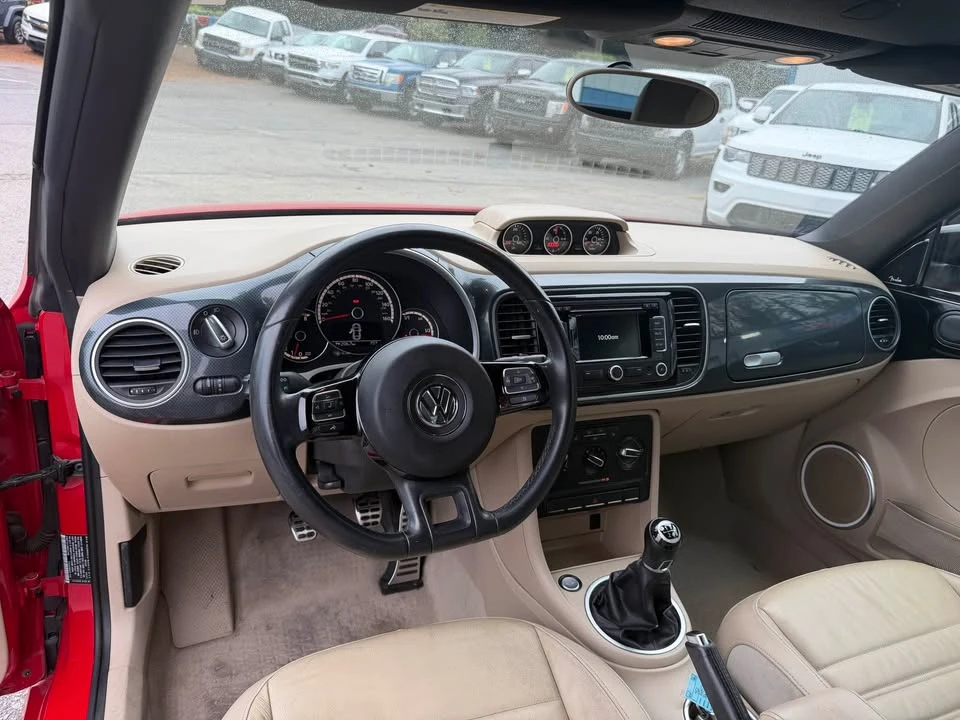 2013 Volkswagen A5 Beetle - Image 11 of 13