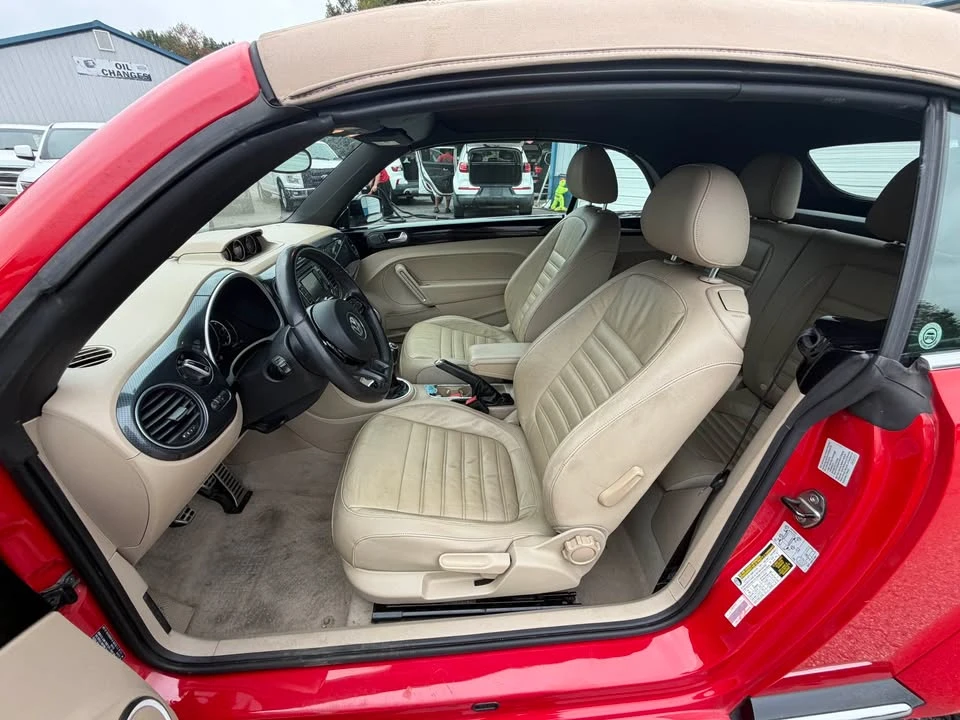 2013 Volkswagen A5 Beetle - Image 10 of 13