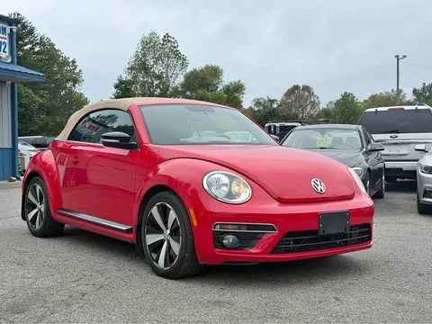 2013 Volkswagen Beetle 2.0T Turbo Convertible