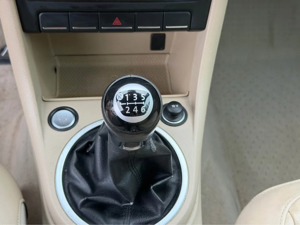 2013 Volkswagen A5 Beetle - Image 12 of 12