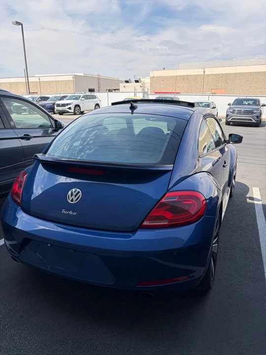2013 Volkswagen A5 Beetle - Image 2 of 7