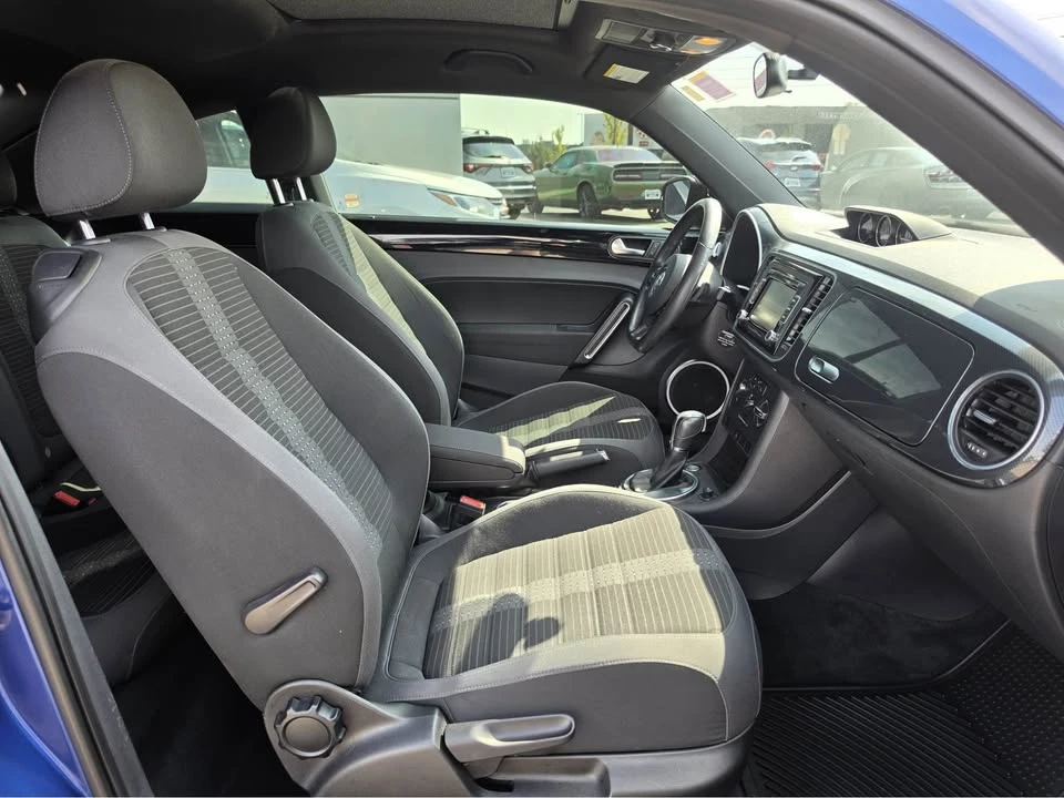 2013 Volkswagen A5 Beetle - Image 2 of 7
