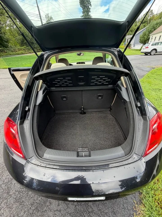 2013 Volkswagen A5 Beetle - Image 11 of 18