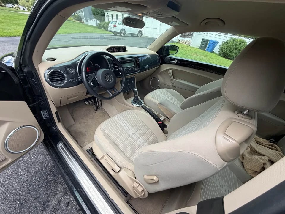 2013 Volkswagen A5 Beetle - Image 12 of 18