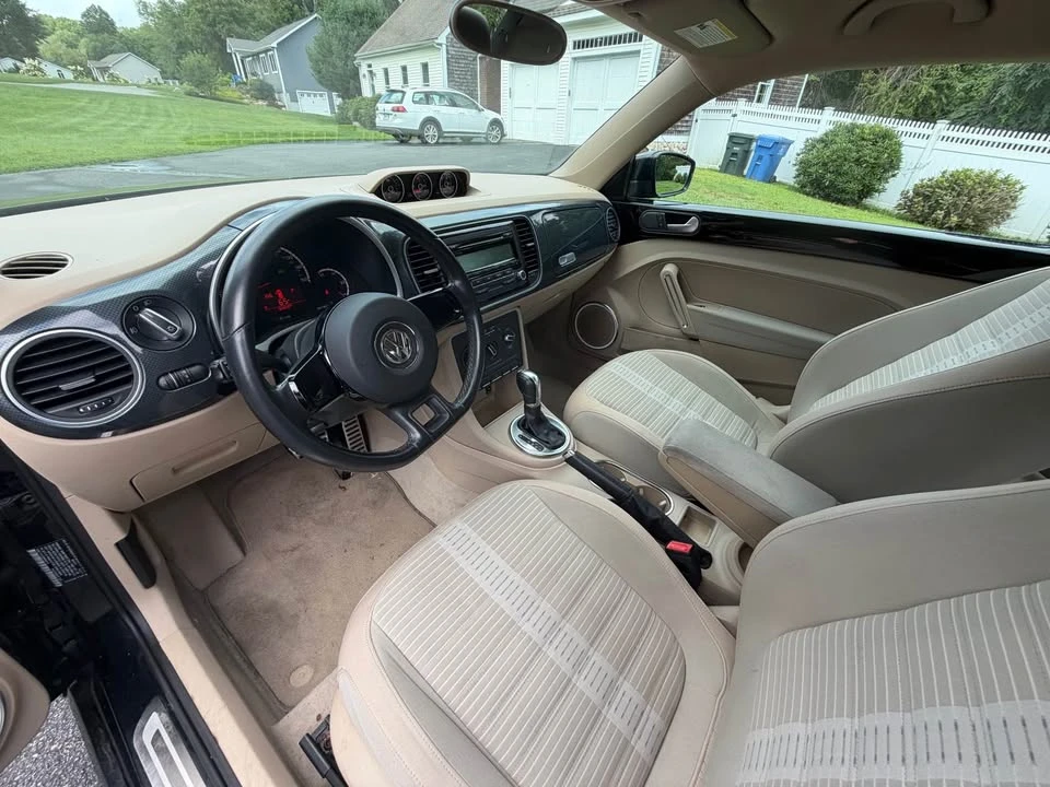2013 Volkswagen A5 Beetle - Image 17 of 18