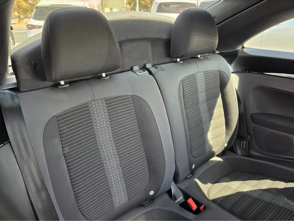 2013 Volkswagen A5 Beetle - Image 6 of 7