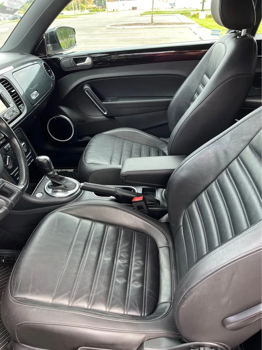 2013 Volkswagen A5 Beetle - Image 10 of 10