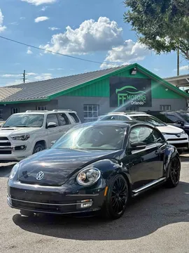 2013 Volkswagen Beetle 2.0T Turbo Hatchback 2D