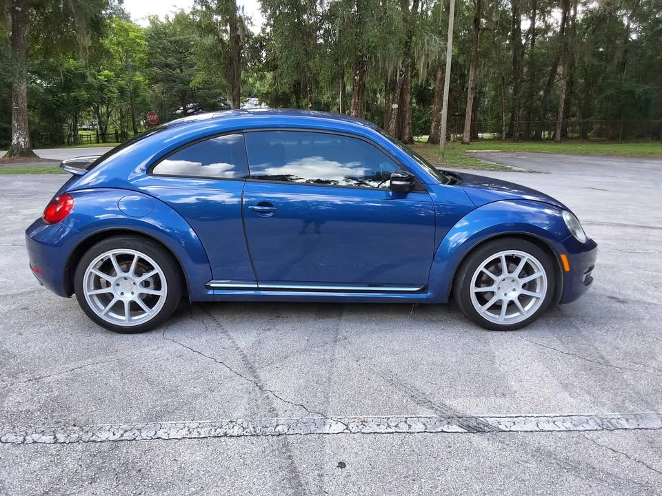 2013 Volkswagen A5 Beetle - Image 5 of 11