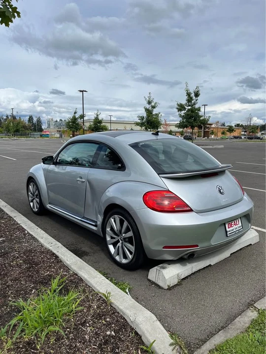 2013 Volkswagen A5 Beetle - Image 6 of 10