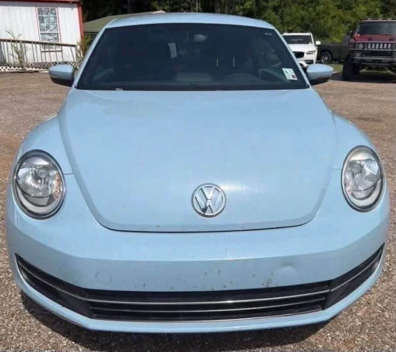 2013 Volkswagen A5 Beetle - Image 6 of 10