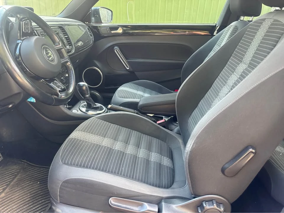 2013 Volkswagen A5 Beetle - Image 11 of 15