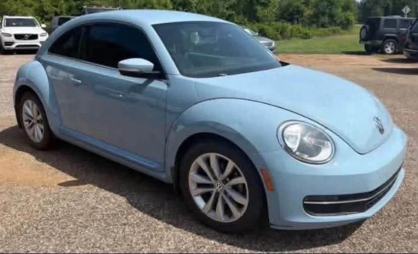 2013 Volkswagen A5 Beetle - Image 7 of 10