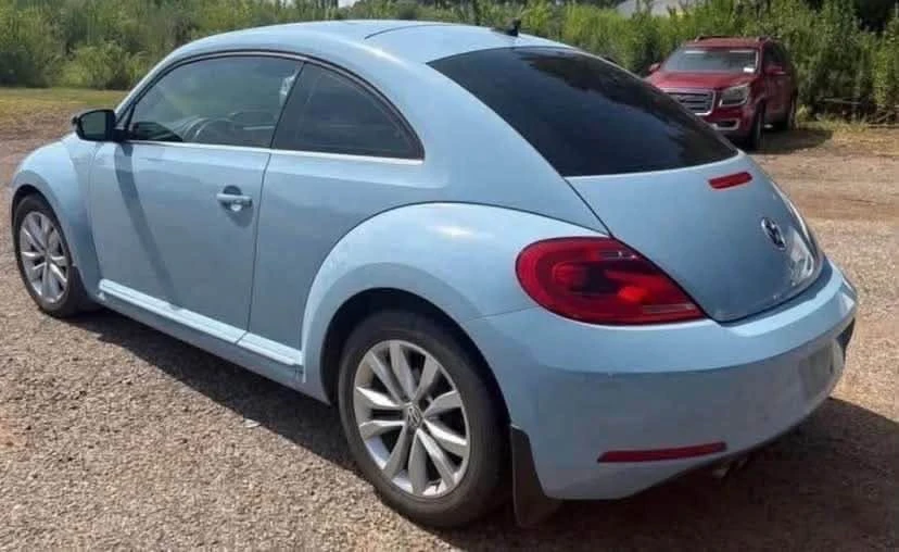 2013 Volkswagen A5 Beetle - Image 5 of 10