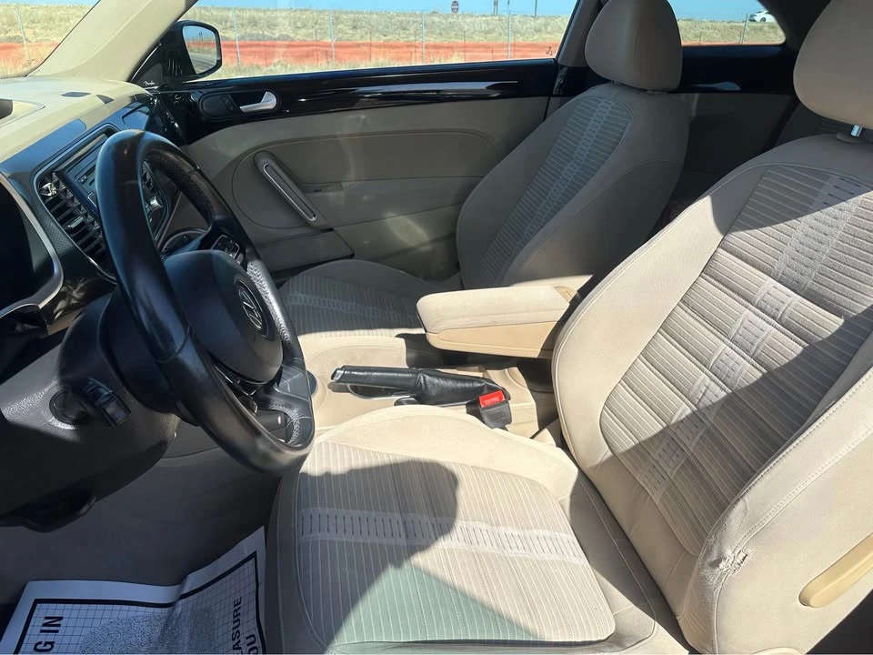 2013 Volkswagen A5 Beetle - Image 10 of 13