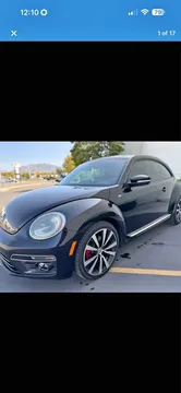 2013 Volkswagen Beetle 2.0T Turbo Hatchback 2D
